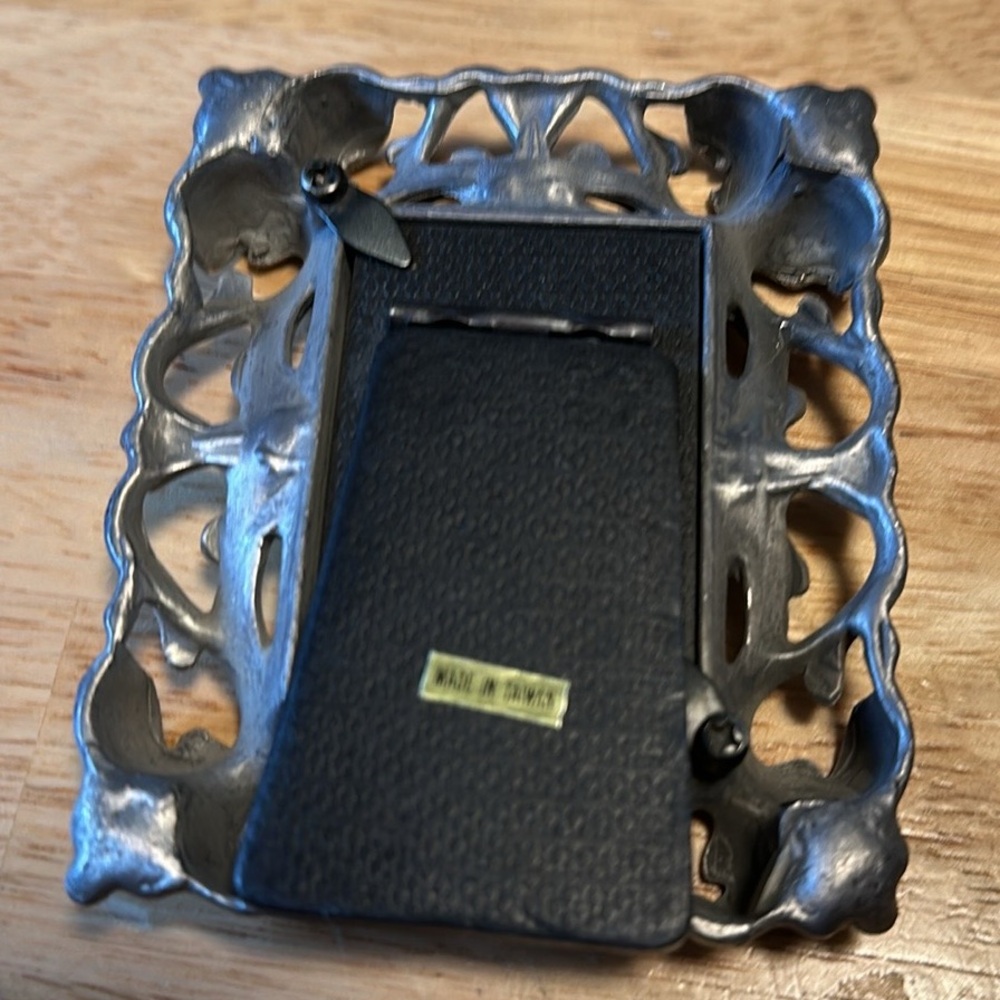 Mini Square Metal Photo Frame - Picture 2 of 3